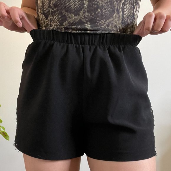 BB Dakota Shorts with Lace Inset -M- - Picture 5 of 11